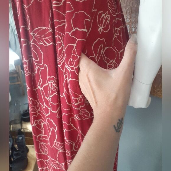 Vintage Eddie Bauer Red Floral Button-Down Midi Dress - Picture 6 of 16